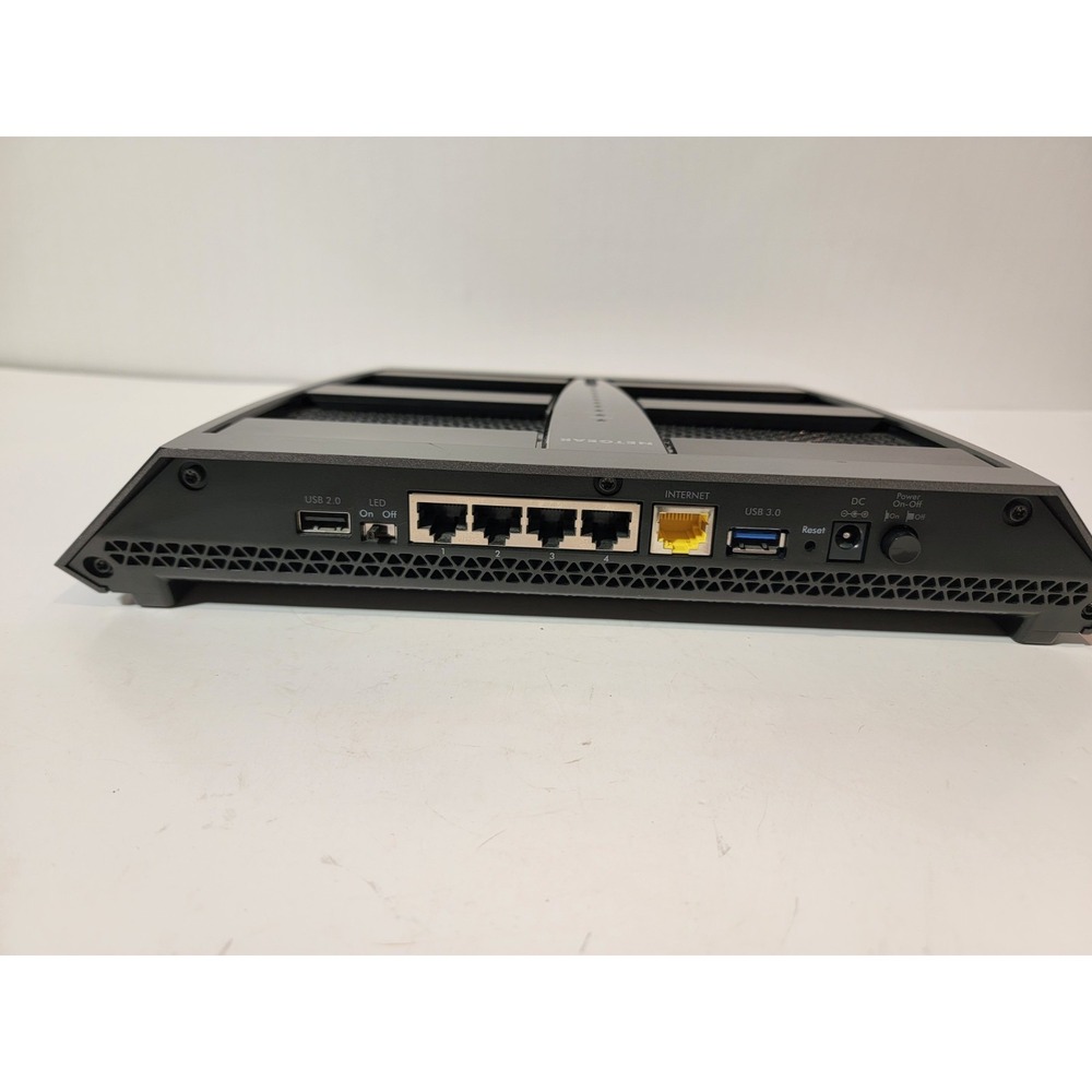 NETGEAR Nighthawk X6 Smart Wireless Wi-Fi Router R8000  Tested Works Complete - Picture 11 of 16